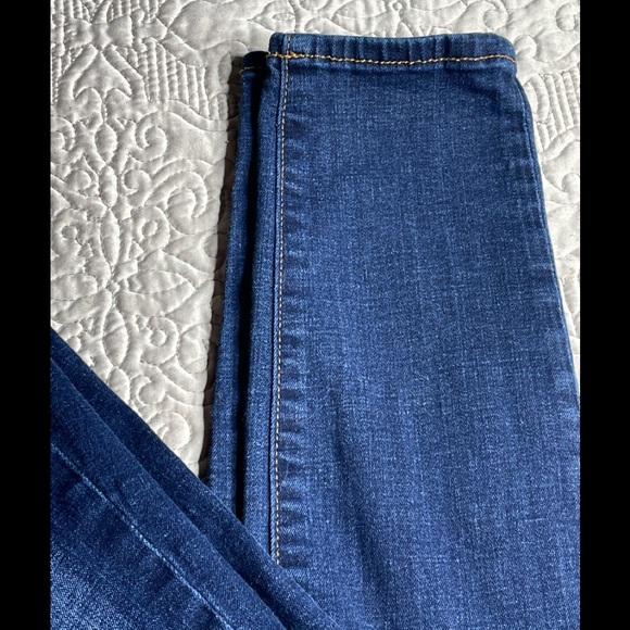 Abercrombie & Fitch Skinny Jeans Size:6A - Picture 3 of 16